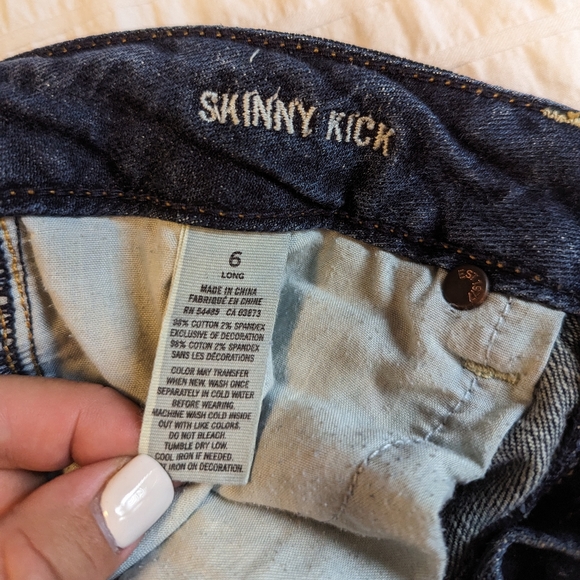 **SOLD** AE Next Level Skinny Kick Jean - Picture 8 of 9